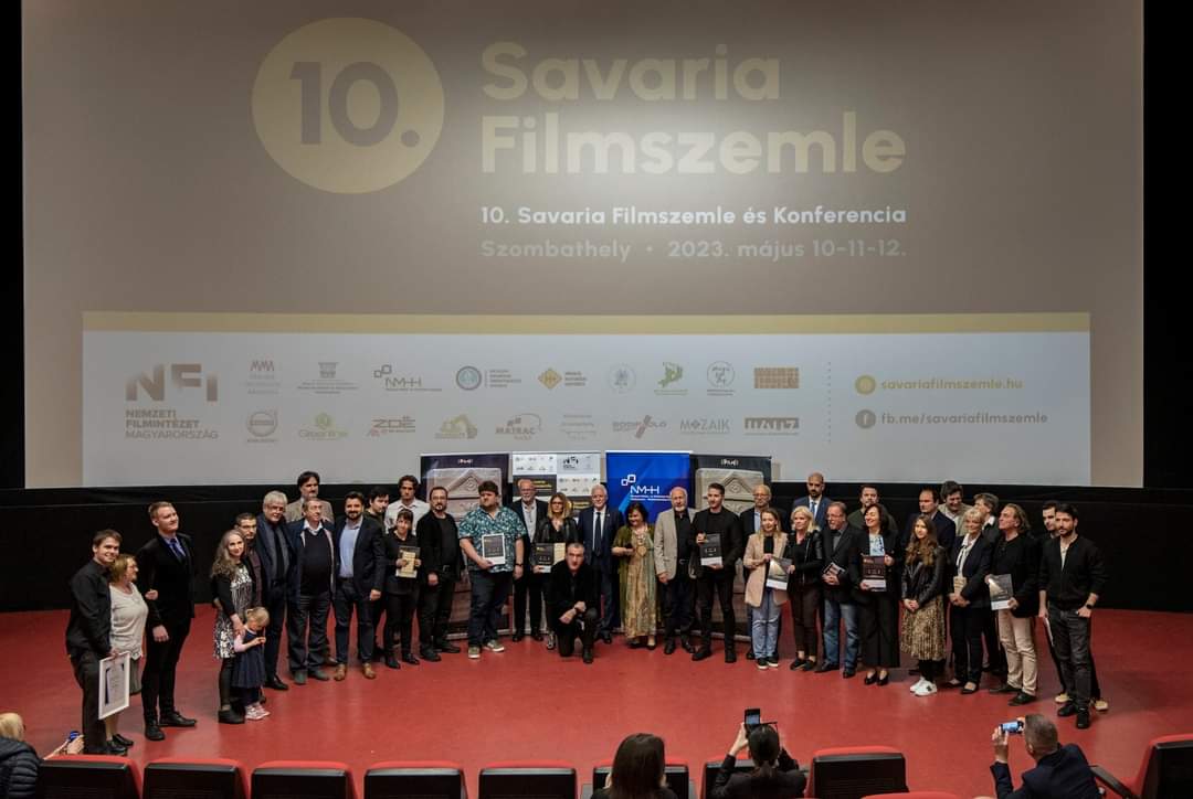 Gerlóczy Gábor könyve alapján az Örököse a nemzet szereplése a X. Savaria Filmszemle és Konferencián. Képzőművészeti kategória II. helyezés. 